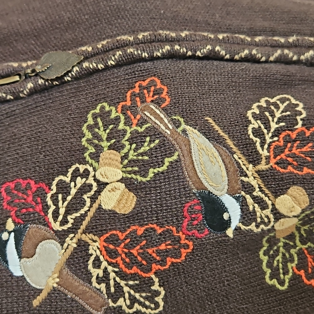 Autumn Leaf Embroidered Knit Vest Women's Large Acorns Birds Cottagecore Grandma - Picture 2 of 9